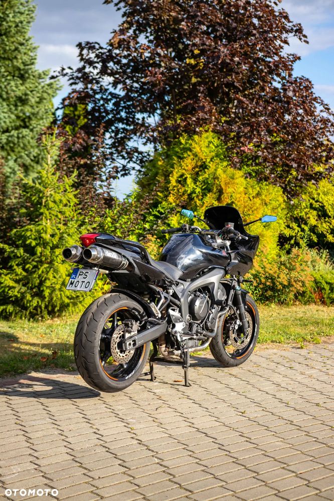 Yamaha FZ6 - 3