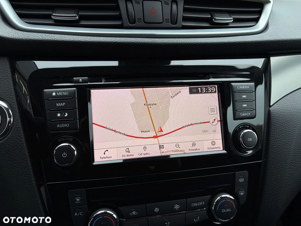 Nissan Qashqai 1.3 DIG-T Tekna - 26