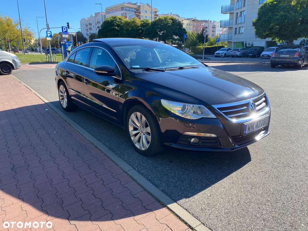 Volkswagen Passat CC - 12