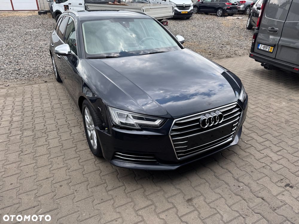 Audi A4 ver-2-0-tdi-dpf-clean-diesel-multitronic-attraction - 2