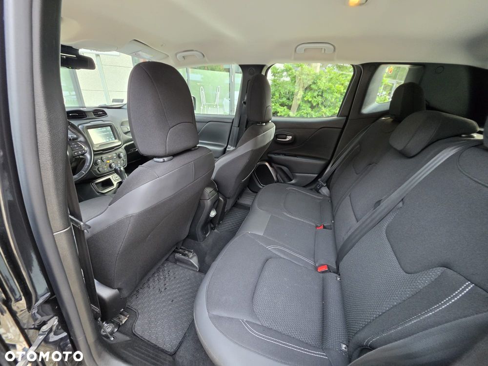 Jeep Renegade 1.3 GSE T4 Turbo Limited FWD S&S - 8