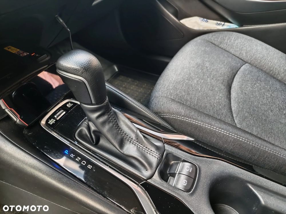 Toyota Corolla 1.8 Hybrid Comfort - 36