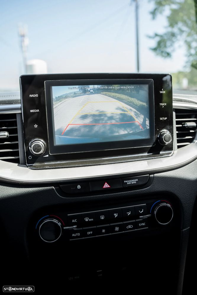 Kia Ceed 1.0 T-GDI OPF Spirit - 28