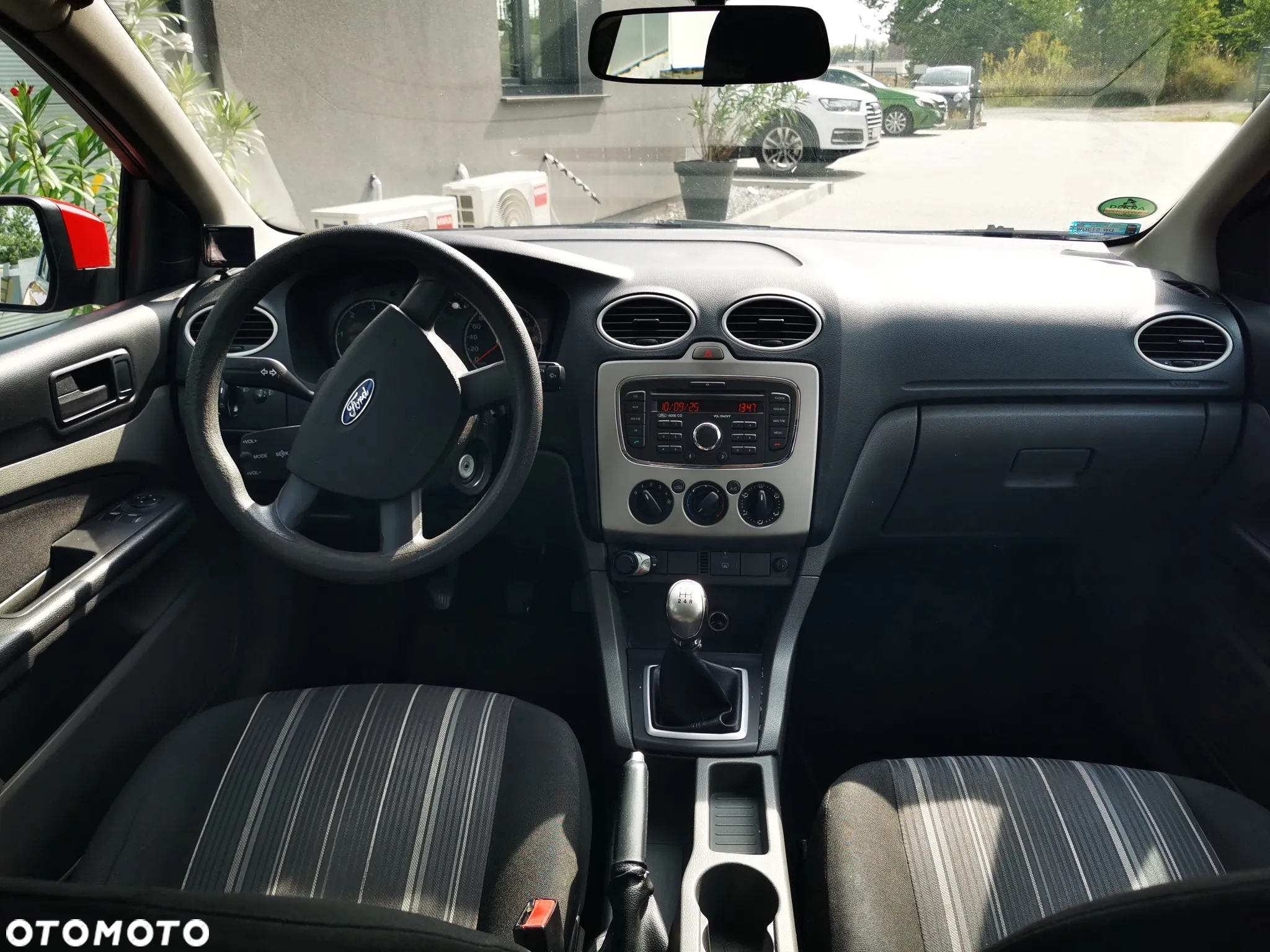 Ford Focus 1.8 TDCi Ambiente - 12