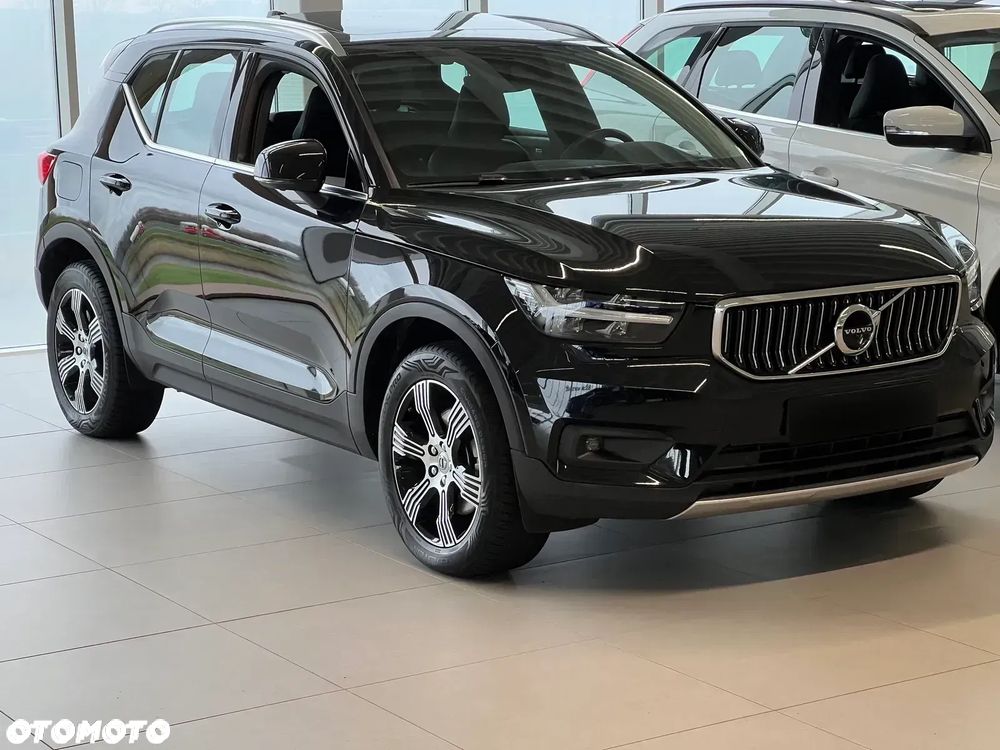 Volvo XC 40 D4 AWD Geartronic Inscription - 6