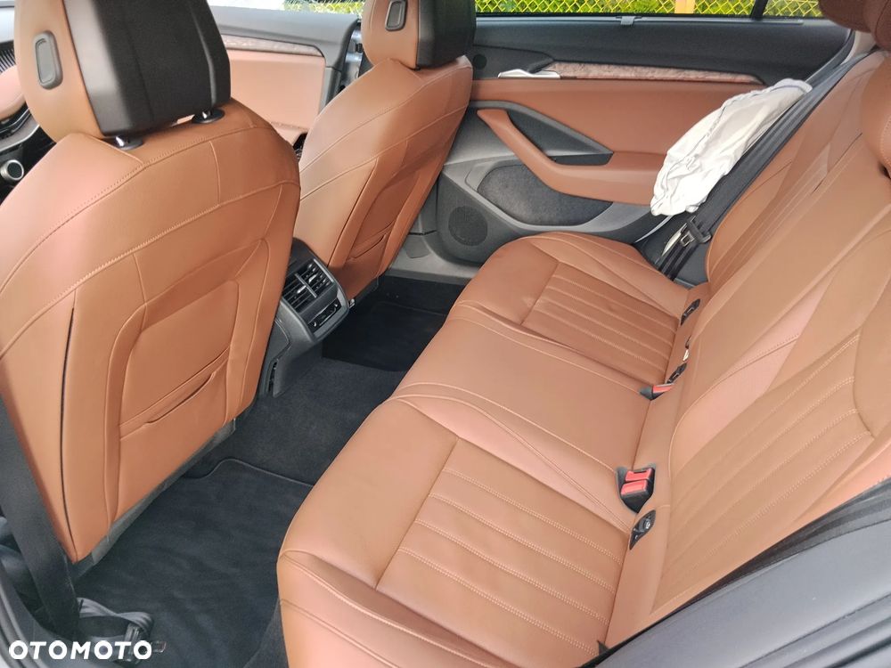 Skoda Superb 1.5 TSI Plug-in Hybrid L&K DSG - 16