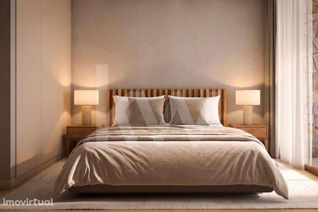 Moradia T3 Duplex em banda, inserido em empreendimento de luxo, na Cos - Grande imagem: 4/10