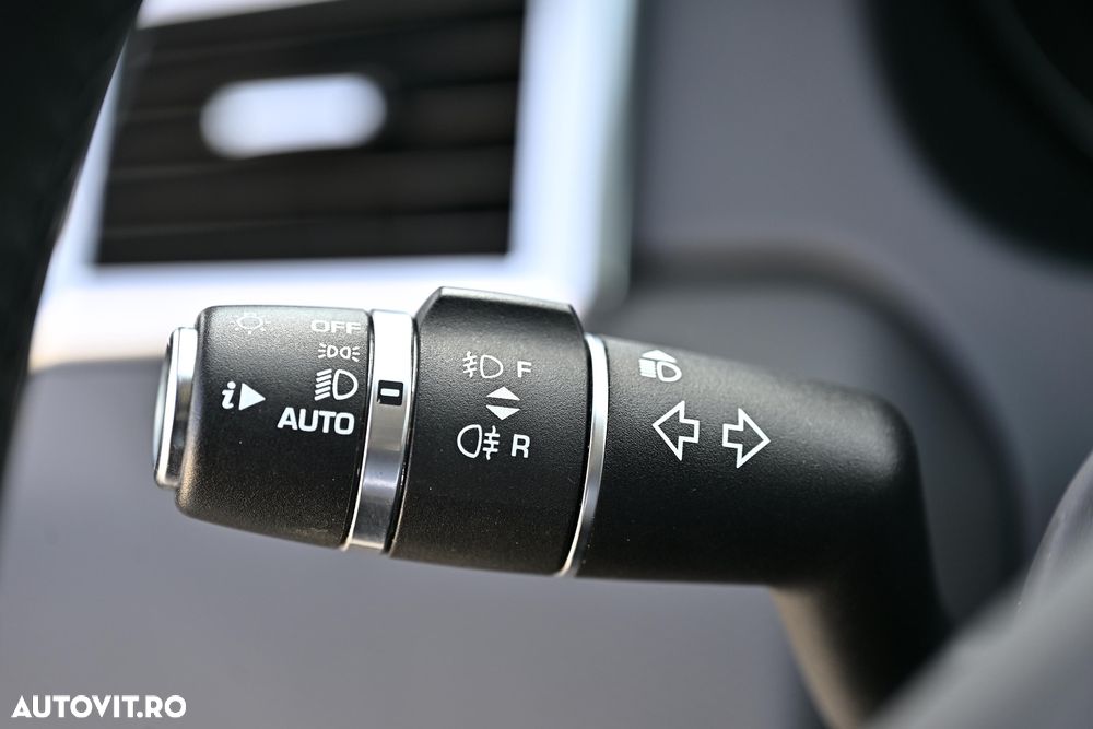 Land Rover Discovery Sport 2.0 l TD4 HSE Aut. - 30