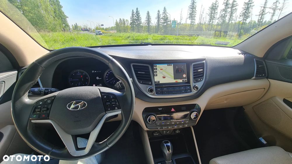 Hyundai Tucson - 25