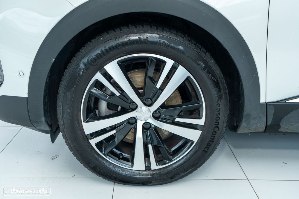 Peugeot 3008 1.6 Hybrid GT e-EAT8 - 47