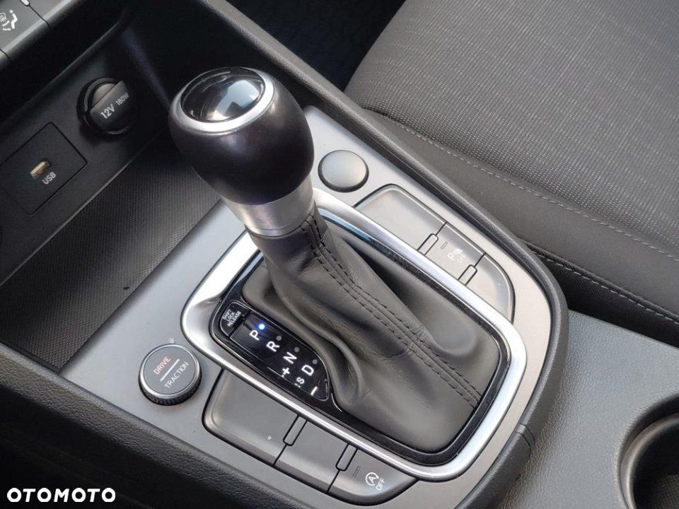 Hyundai Kona - 26