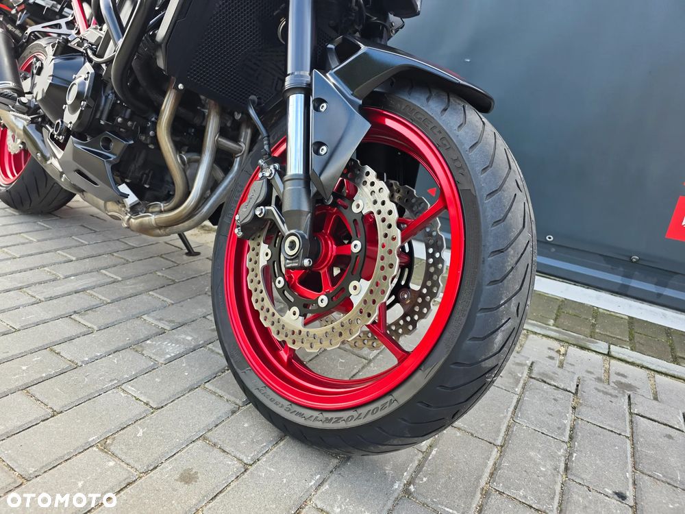 Kawasaki Z 900 - 28