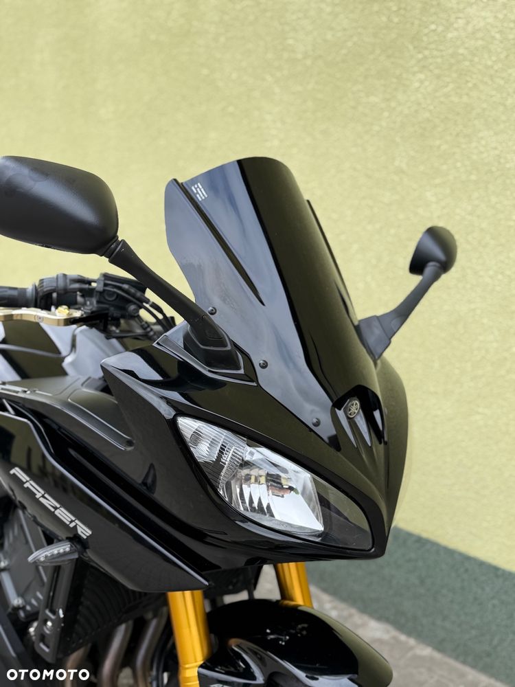 Yamaha FZ8 - 2