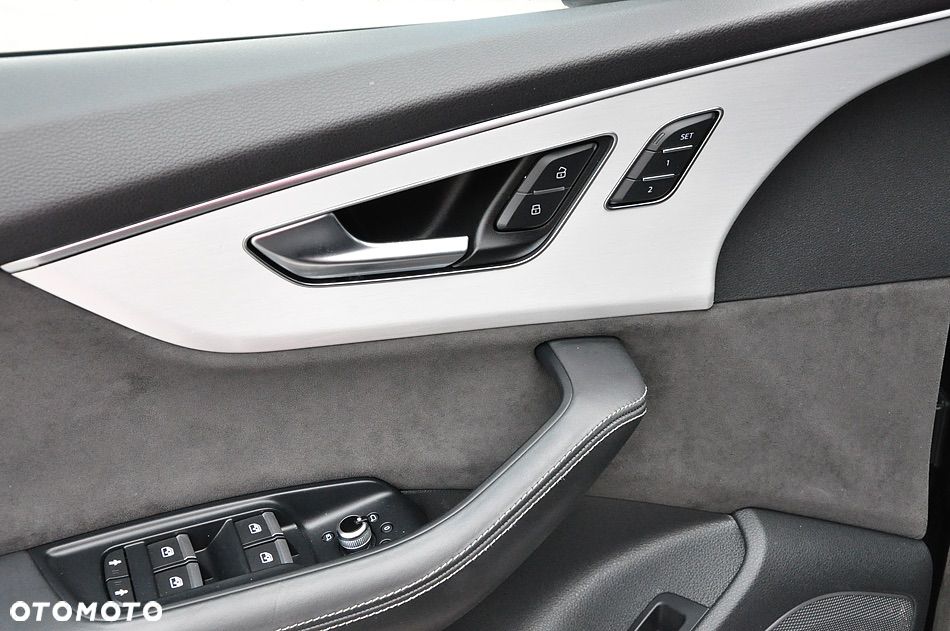 Audi SQ7 - 37