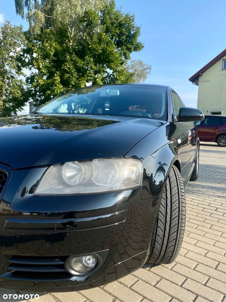 Audi A3 1.6 Ambiente - 4
