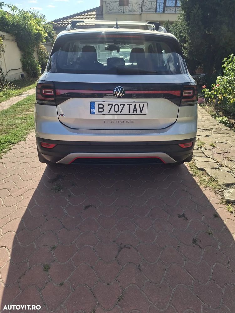 Volkswagen T-Cross - 4