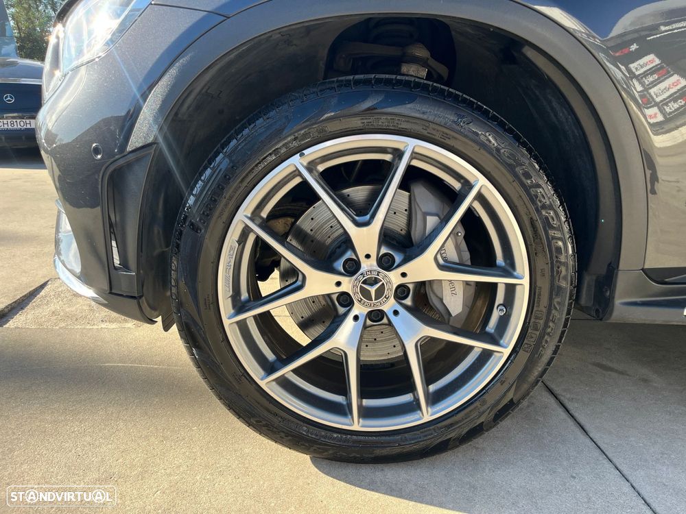 Mercedes-Benz GLC 300 - 12