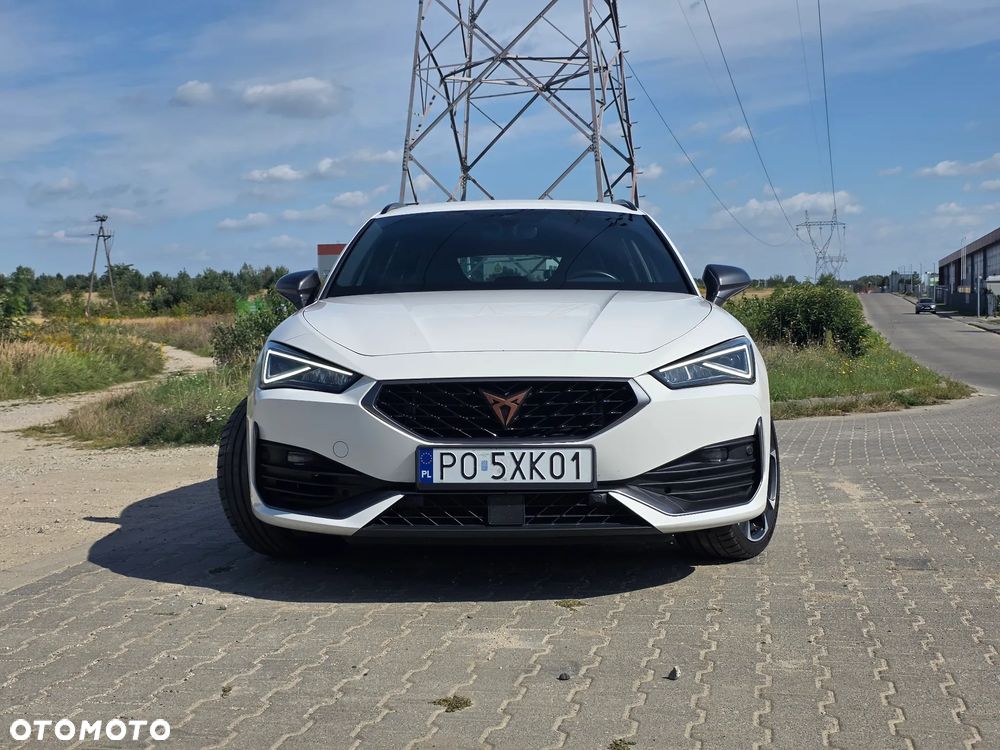 Cupra Leon Sportstourer 2.0 TSI 4Drive VZ DSG - 3