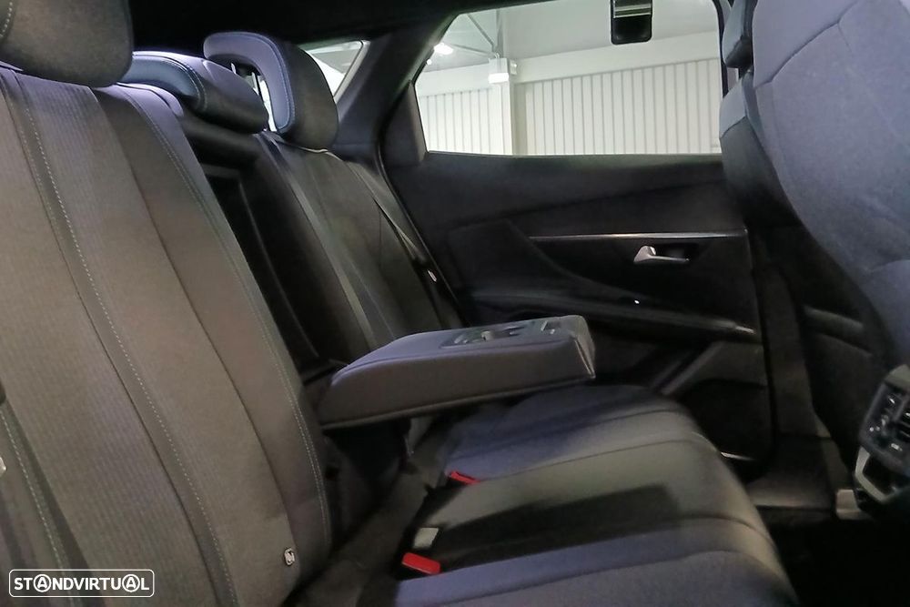 Peugeot 3008 1.2 PureTech Allure Pack - 14