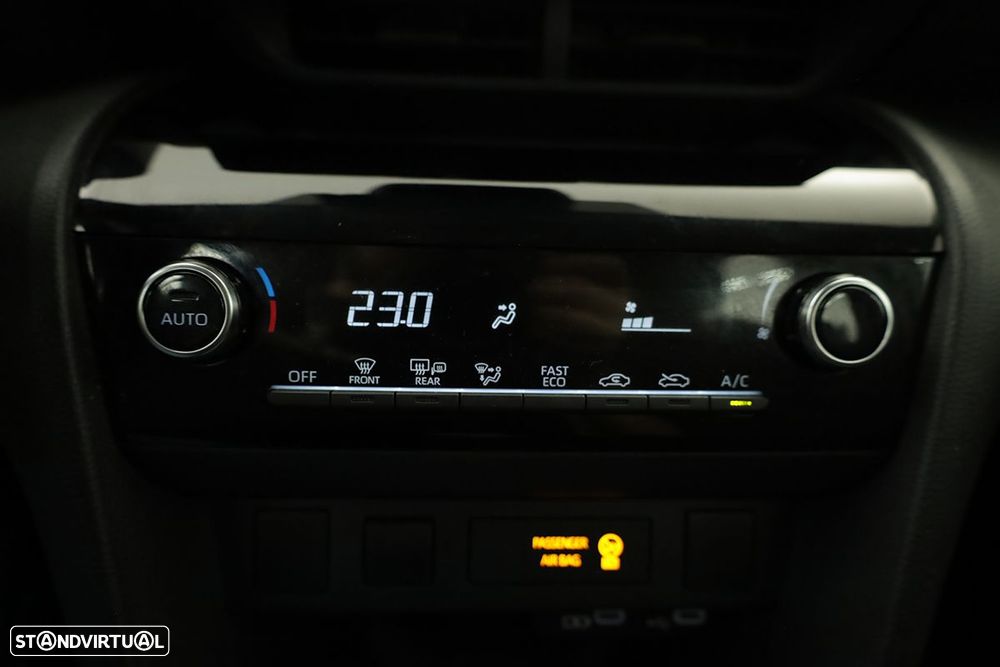 Toyota Yaris Cross 1.5 HDF Comfort — fotografia 12