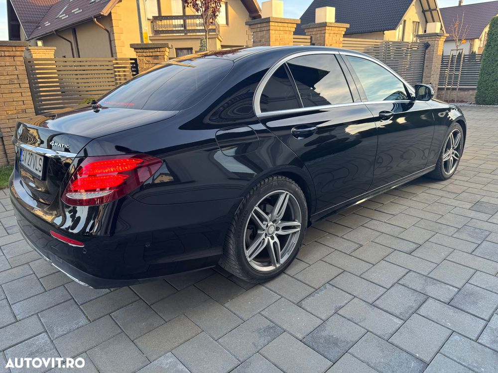 Mercedes-Benz E 220 d Aut. - 4