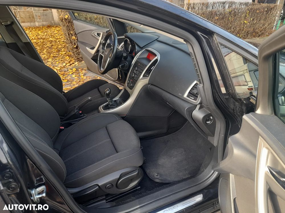 Opel Astra 1.7 CDTI DPF Sports Tourer Innovation - 6