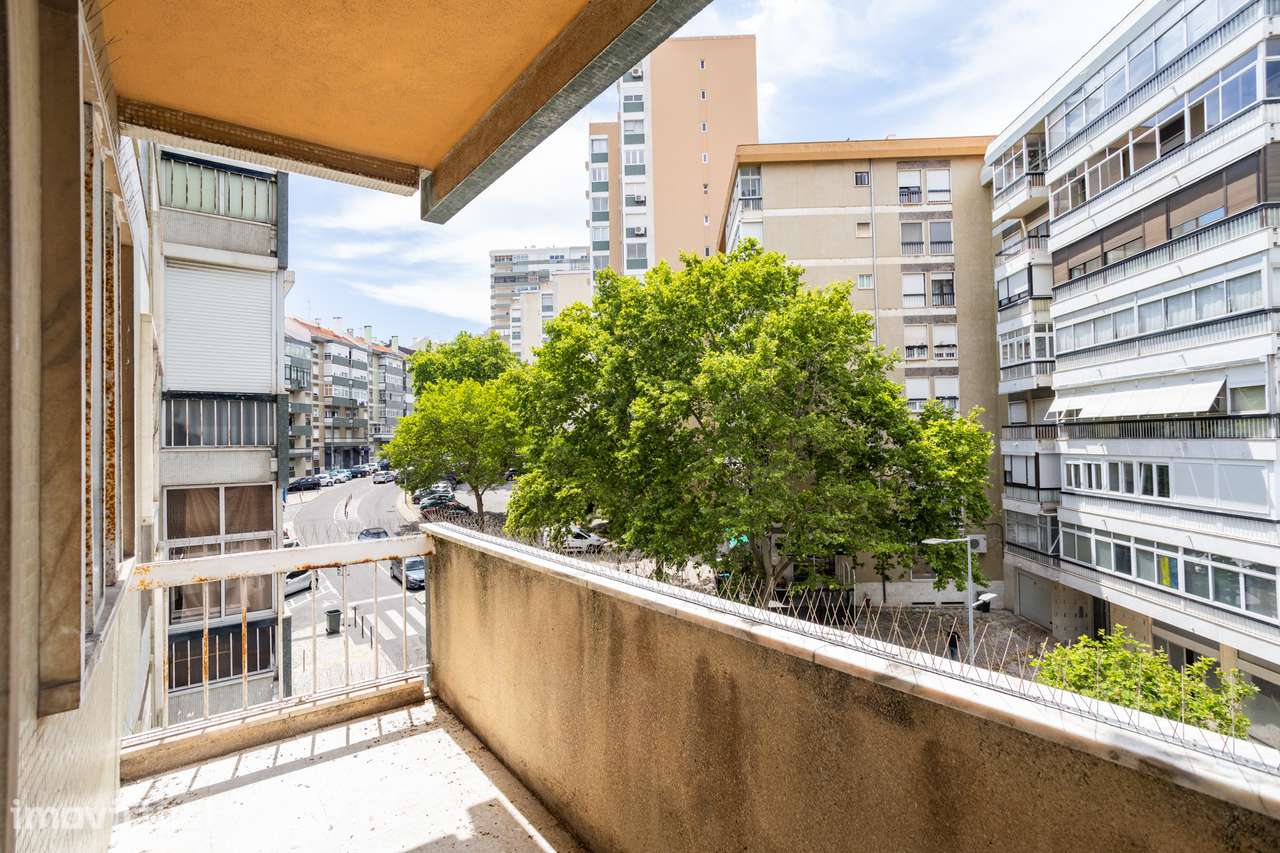 Apartamento T2 para Remodelação Total | Beato, Lisboa - Grande imagem: 4/21