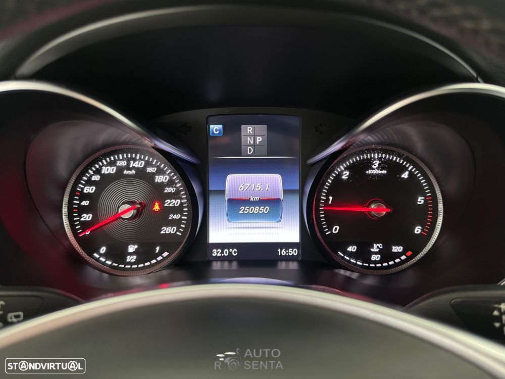 Mercedes-Benz GLC 250 d 4-Matic - 12