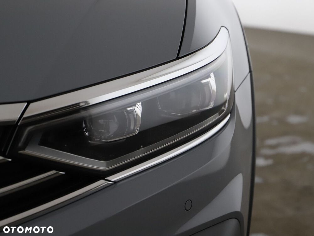 Volkswagen Passat Alltrack - 30