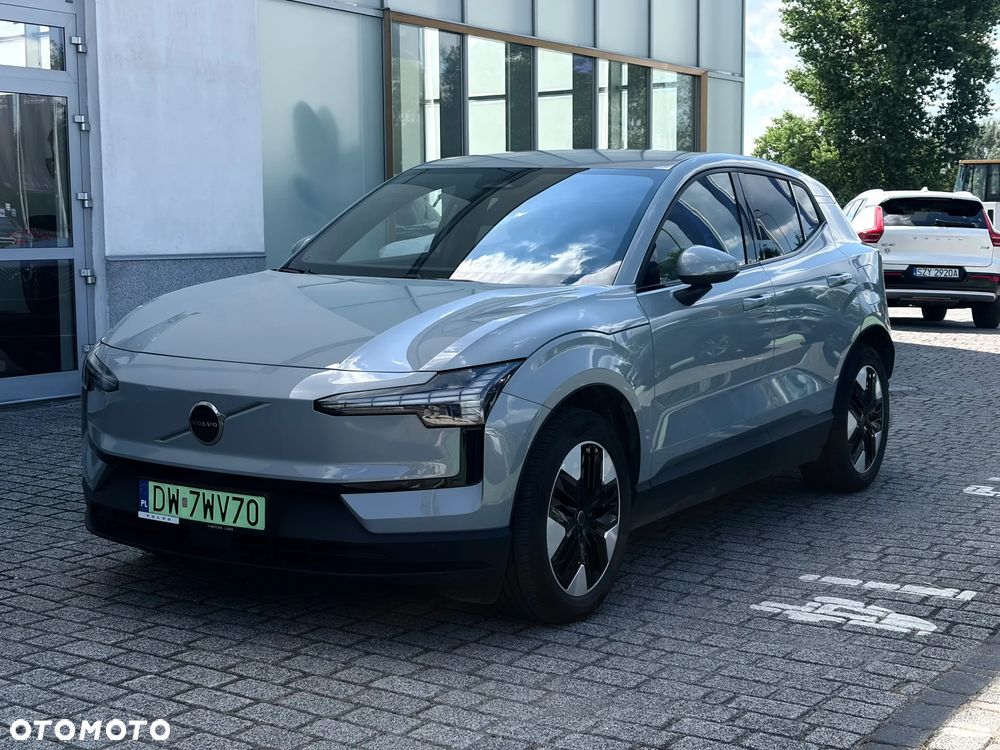 Volvo EX30 51kWh Single Motor Core - 1
