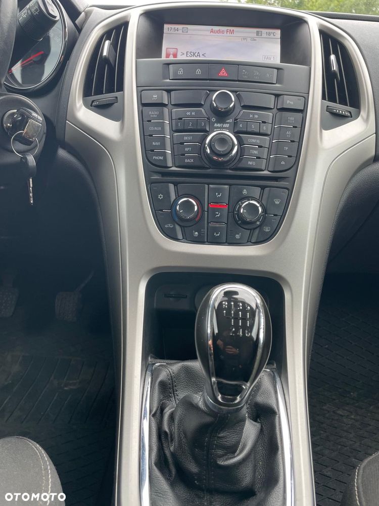Opel Astra 1.4 T Sport - 9