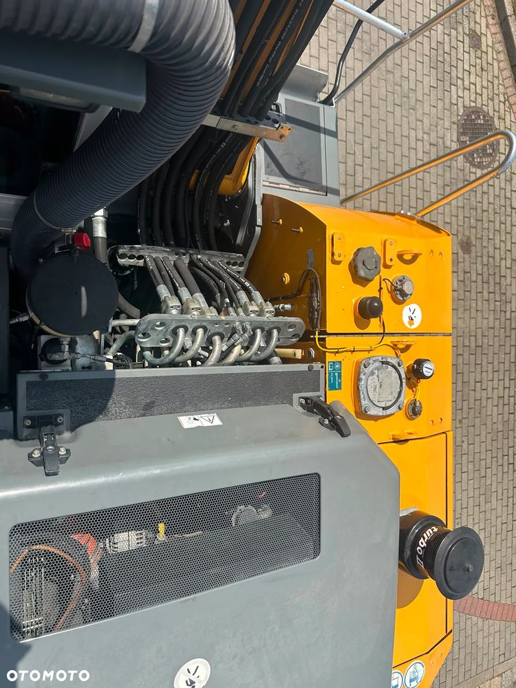 Liebherr 914 - 28