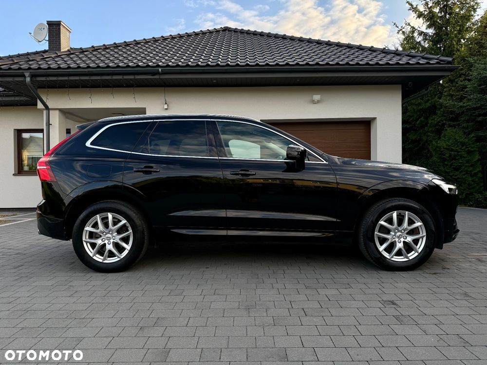 Volvo XC 60 B4 D AWD Momentum Pro - 12