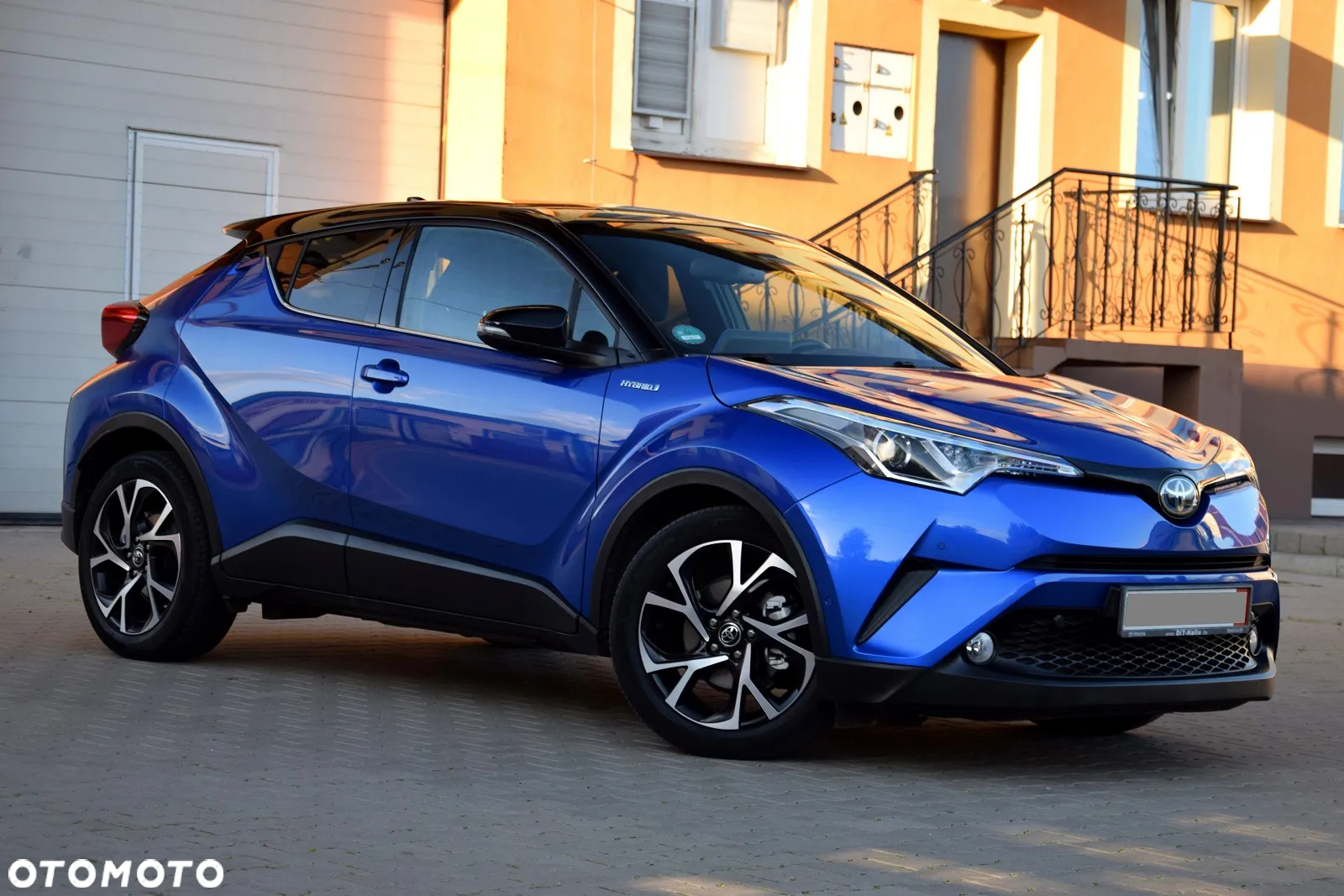 Toyota C-HR 1.8 Hybrid Style - 2