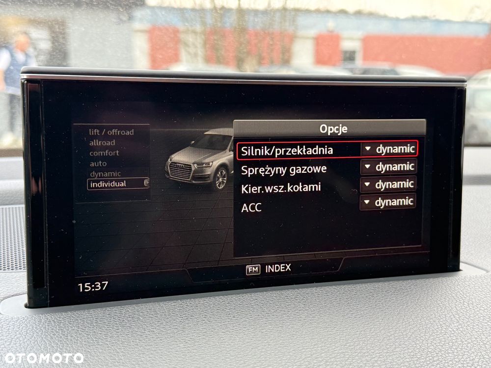 Audi Q7 - 30