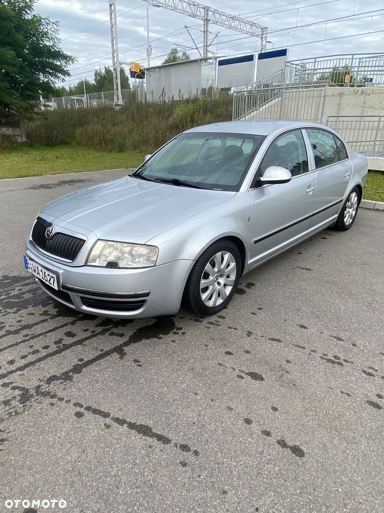Skoda Superb 1.8 Turbo Comfort - 2