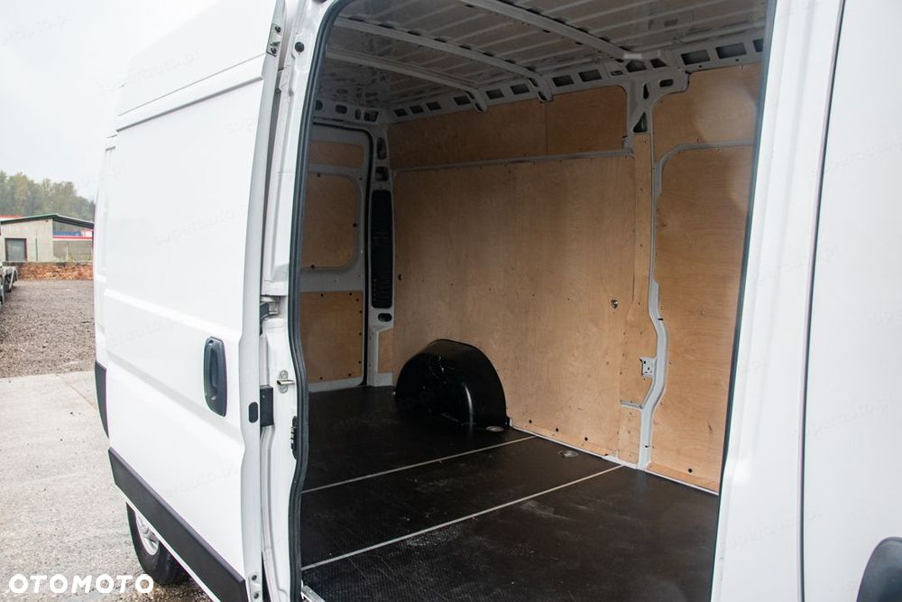 Opel Movano L3H2 2.2 140KM - 10