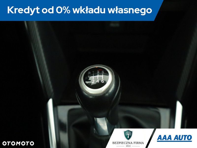 Mazda 2 - 14