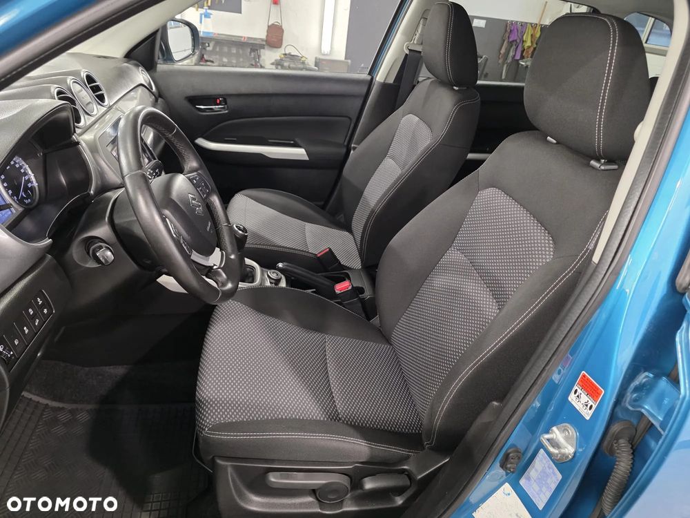 Suzuki Vitara 1.6 (4x4) Allgrip Comfort+ - 30