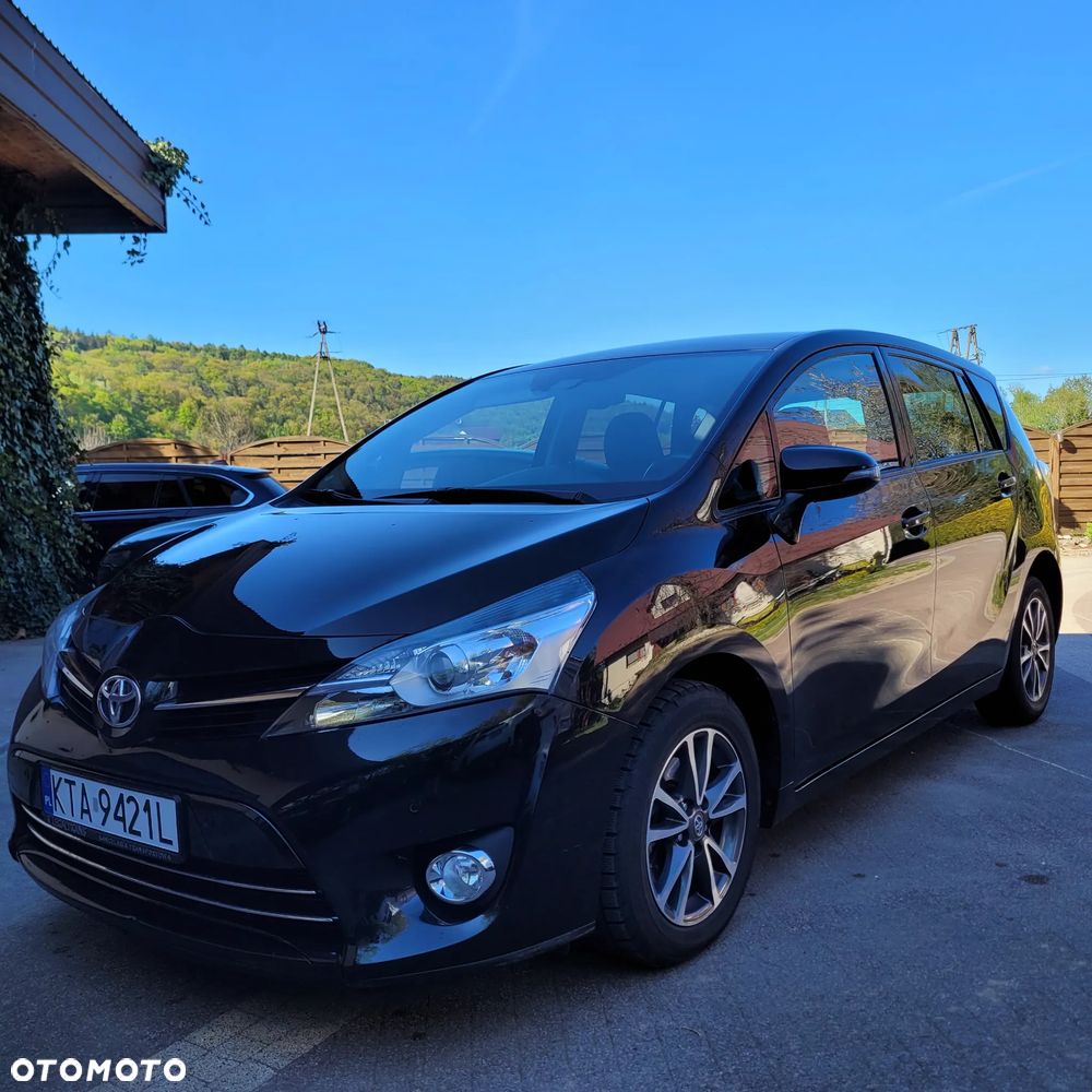 Toyota Verso 1.6 D-4D 5-Sitzer Start/Stop Executive - 2