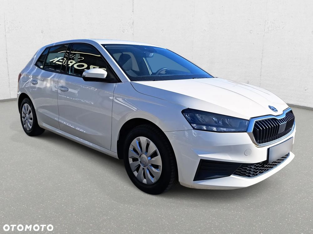 Skoda Fabia - 4