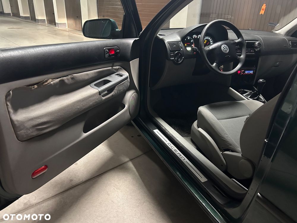 Volkswagen Golf 1.9 TDI Basis - 3