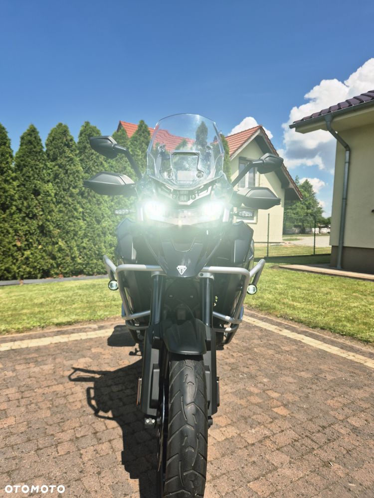 Triumph Tiger - 30