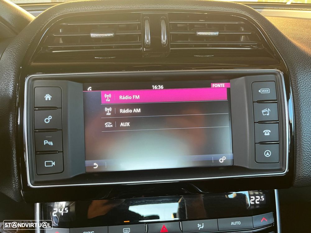 Jaguar XE 2.0 D R-Sport Aut. - 46