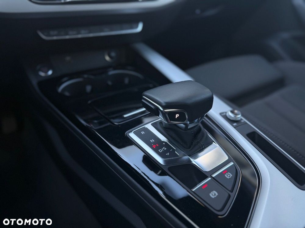 Audi A4 - 25