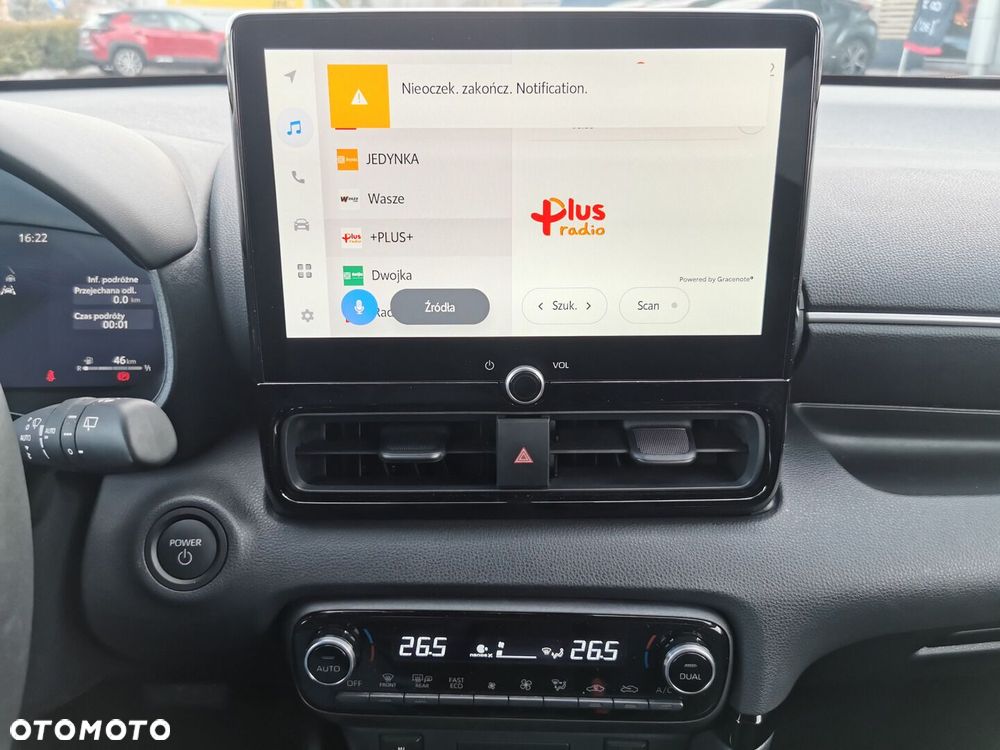 Toyota Yaris Hybrid 1.5 Executive - 24