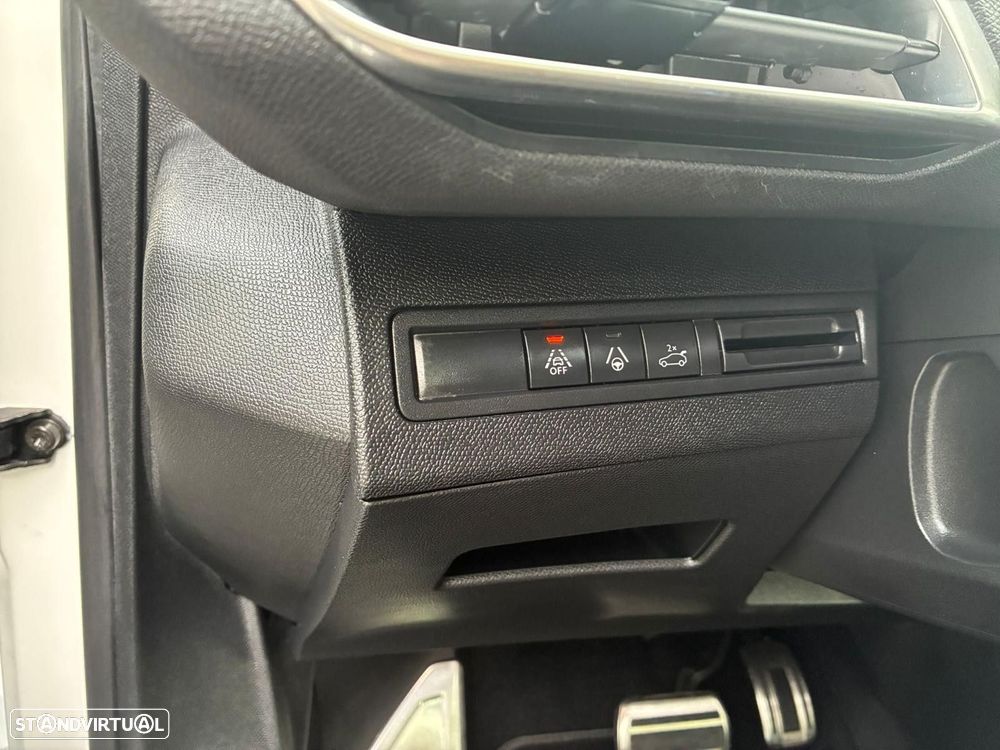 Peugeot 5008 1.5 BlueHDi GT EAT8 - 9