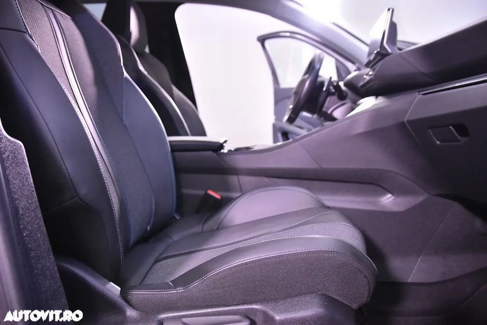 Peugeot 3008 PHEV 225 EAT8 Allure Pack - 4