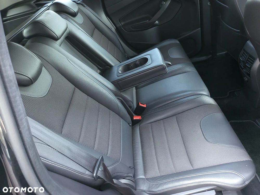 Ford Kuga 2.0 TDCi 4WD Titanium - 24