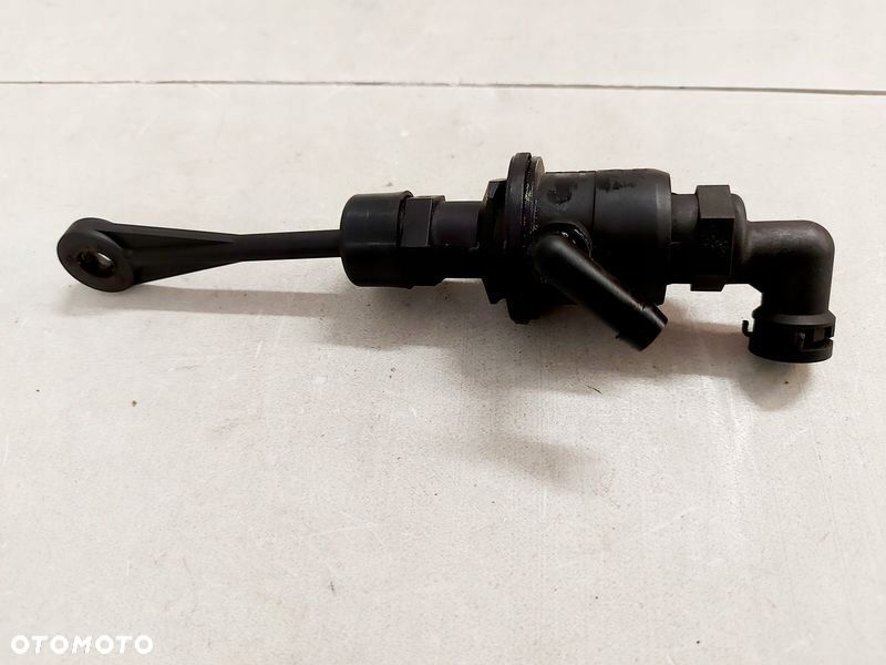 KIA OPTIMA III 3 1.7 CRDI POMPKA SPRZĘGŁA - 1